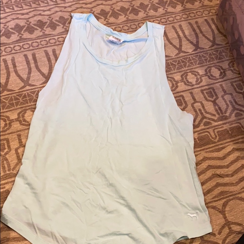 VS Pink muscle tee
